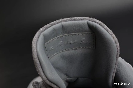Bright 560 x Air 279 KAWS Jordan 0810